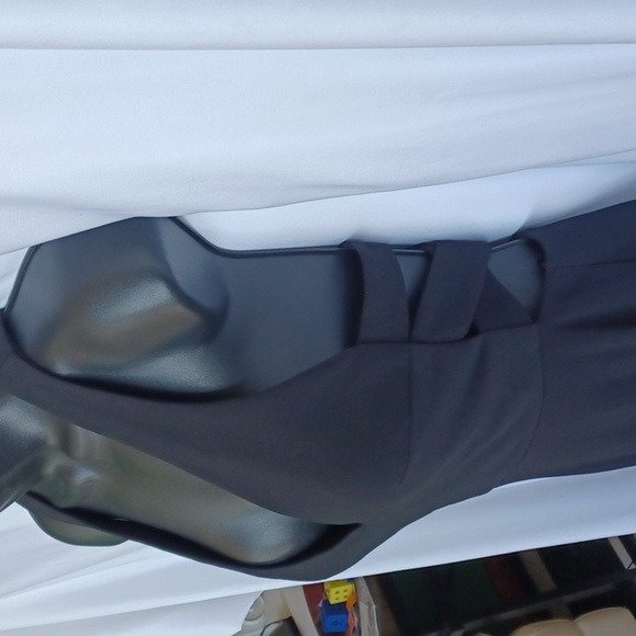 Blondie Nites Black Deep V Formal Evening Gown Jrs, Side Cutout, Front Slit, Sz5 - Picture 2 of 7